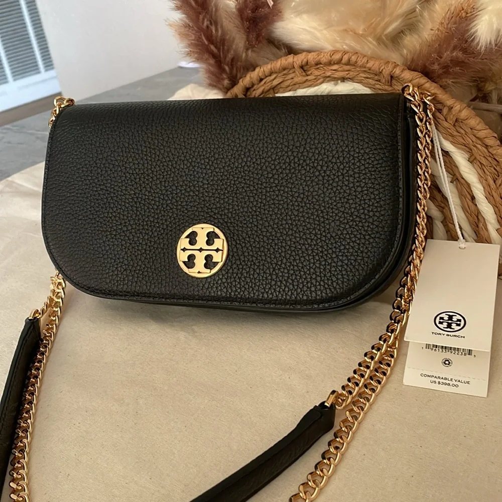 NEW✨tory Burch Chelsea pebbled crossbody bag black chain strap